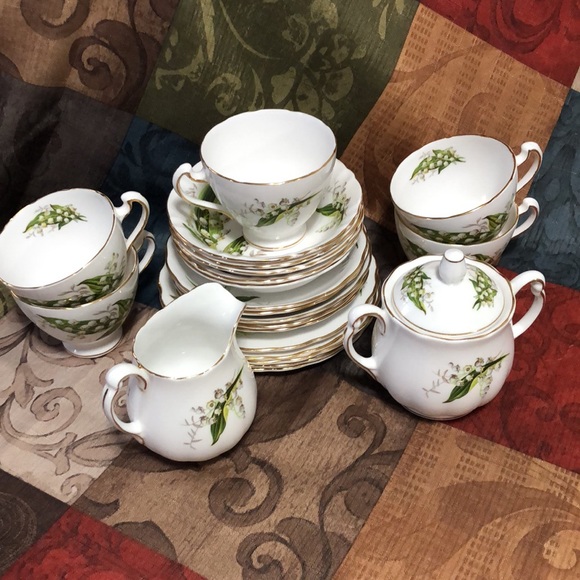 Colclough Other - 🇨🇦SPECIAL TODAY🇨🇦🇬🇧Vintage Colclough “Lily of the Valley” made in England.